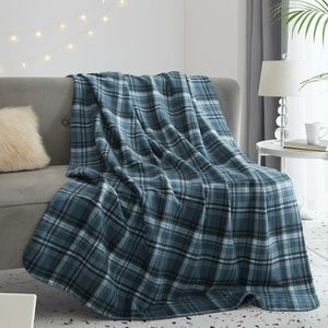 NWT Mainstays Fleece Throw Blanket, 50" × 60", Navy Plaid